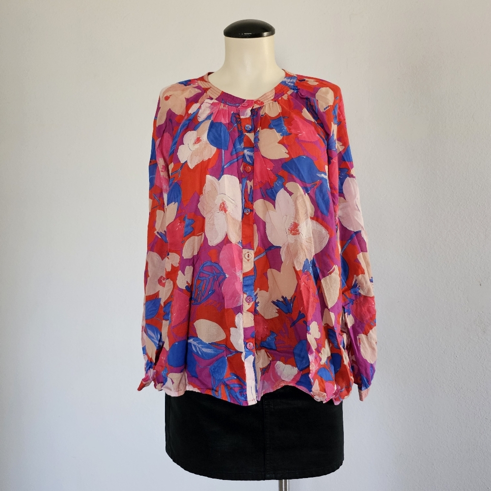 Johnny Was Giverney Gardens Raglan Poet pink red cotton light floral blouse